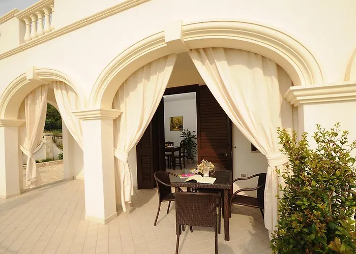 Carmelina * مارينا دي بيسكولوس