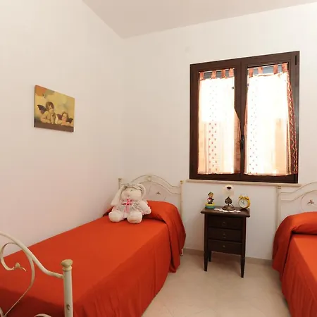 Semesterbostad Carmelina *